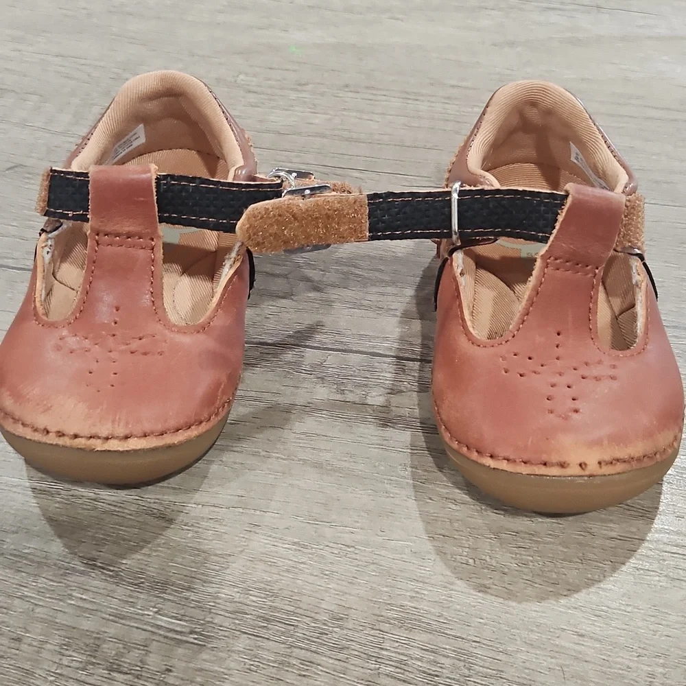 Lucianne Soft Motion leather Mary Jane size 5